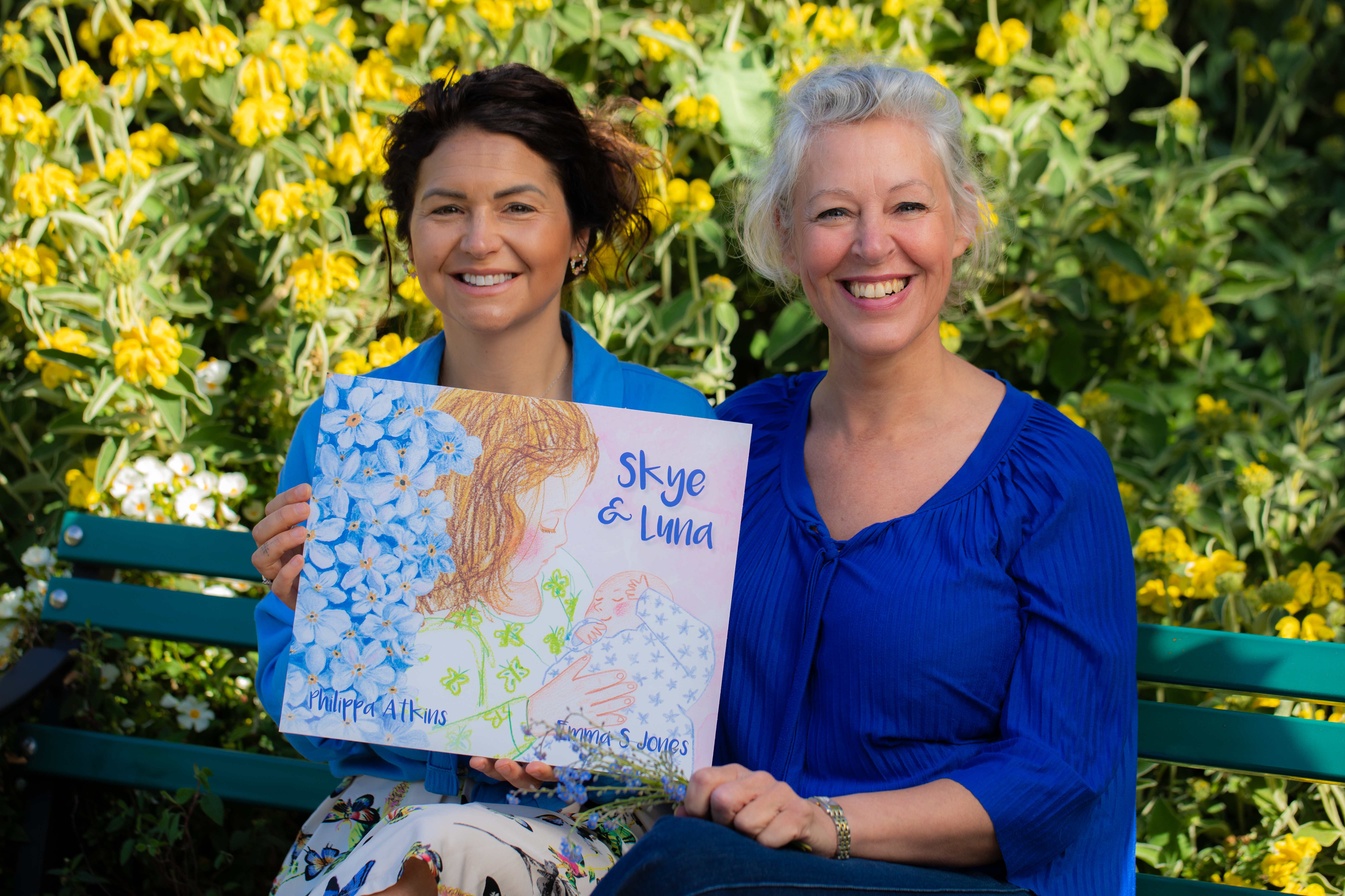 Skye & Luna – a children’s book that tells the story of baby loss by Philippa Atkins