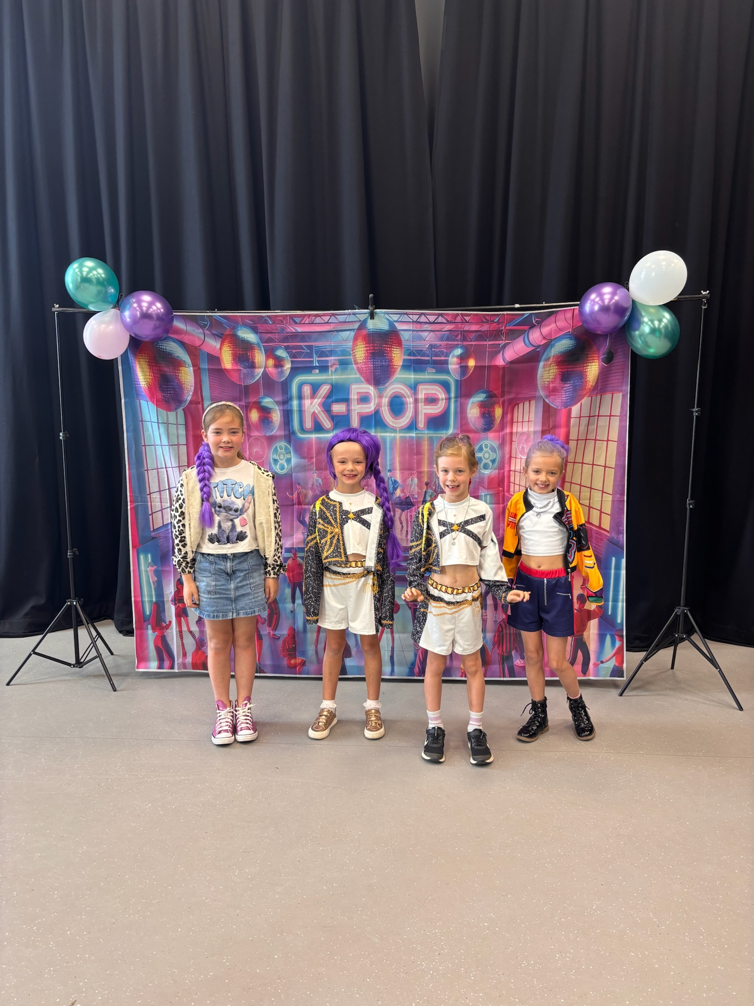 K-pop, pumpkins, fun and laughter — the best half-term activity! K-pop Halloween Hunters